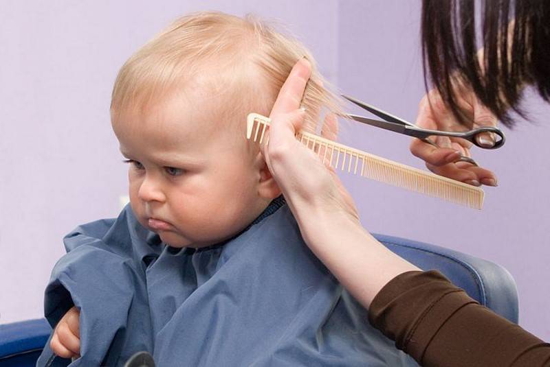 Доктор Комаровский о детских волосах и о том, нужно ли стричь ребенка в год налысо