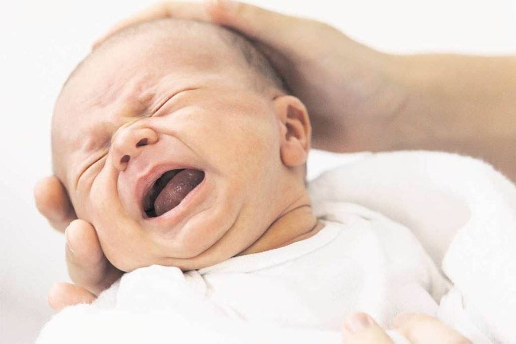 Когда ребенок начинает слышать после рождения | мама супер!