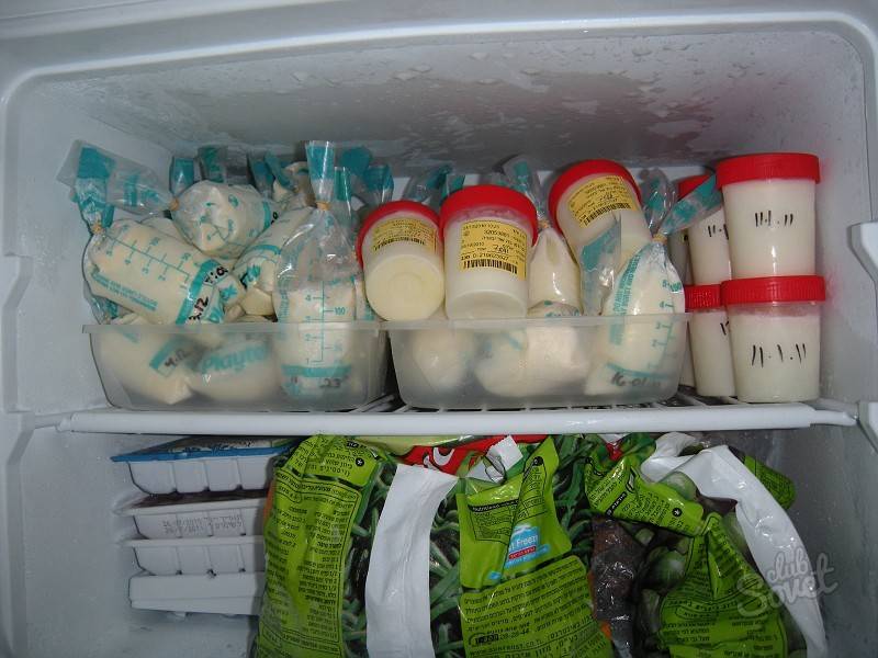 Как разморозить пакет молока. Хранение грудного молока в морозилке. Хранение замороженного грудного молока. Емкость для хранения грудного молока в морозилке. Хранение сцеженного молока в морозилке.