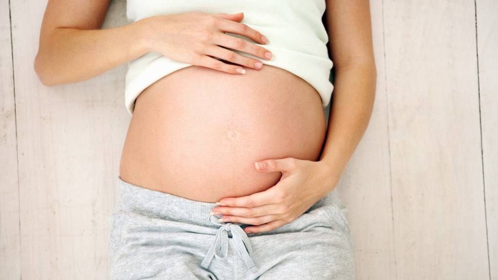 Особенности крупных и маловесных плодов при беременности и родах