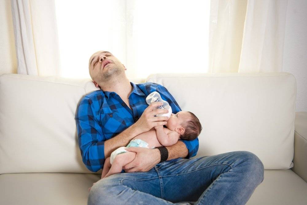 Советы молодым отцам: как помочь жене в первое время после рождения ребенка