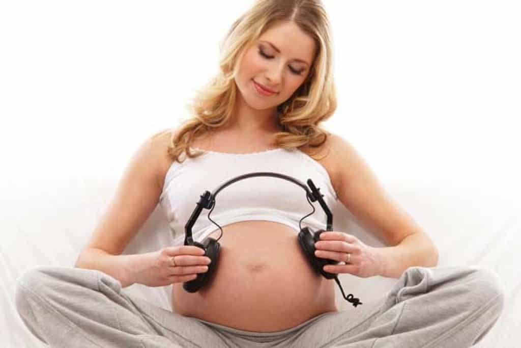 Музыка для беременных: удовольствие и польза