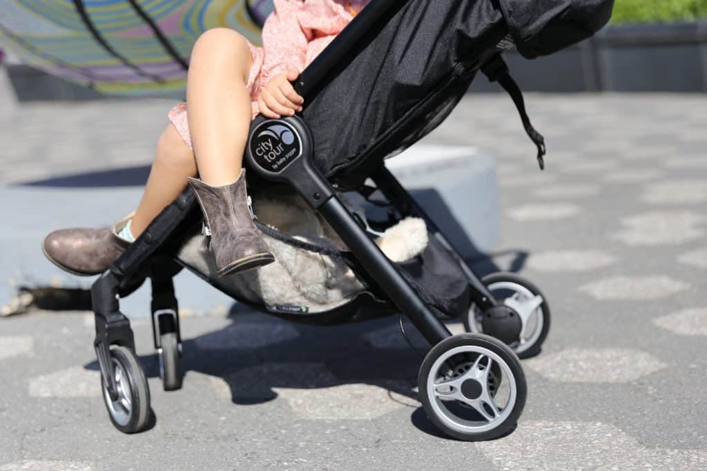 Всесезонная коляска для ребенка зима-лето | аналогий нет