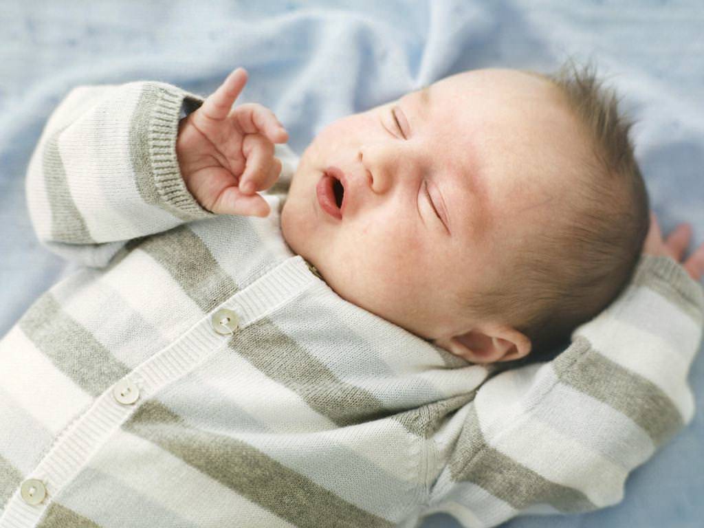 Почему ребенок плохо спит? причины, проблемы и их решение - мамсила