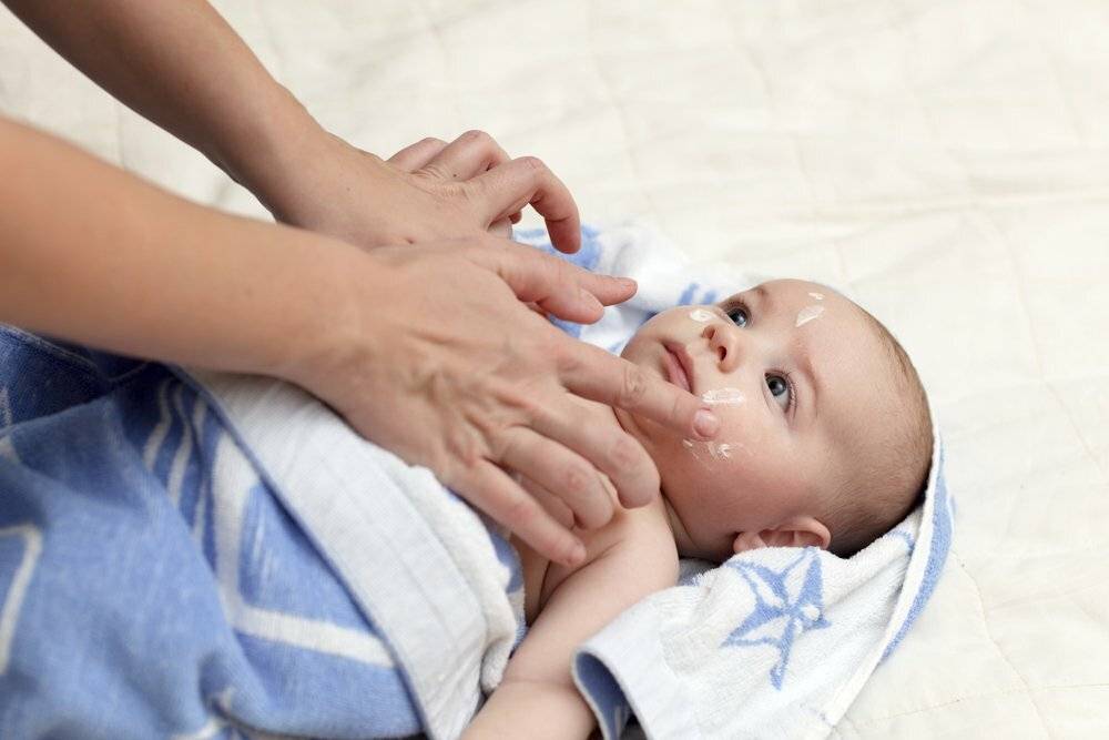 Кожа младенца и уход за ней. как правильно ухаживать за кожей новорожденного