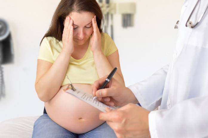 Болезни и осложнения в период беременности