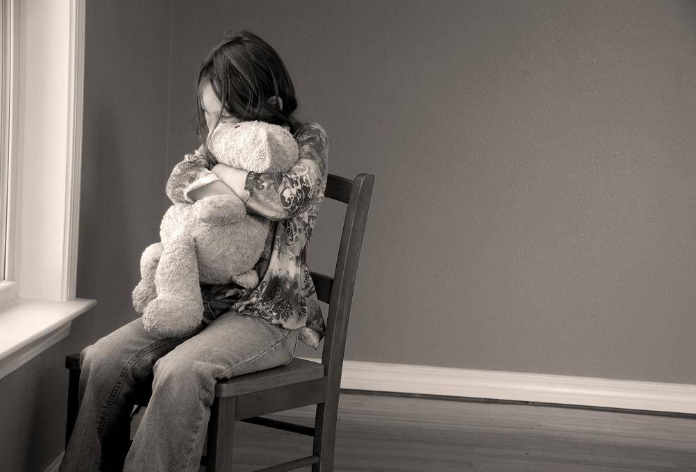 Ребенок ни с кем не дружит: 6 причин, на которые могут повлиять родители
