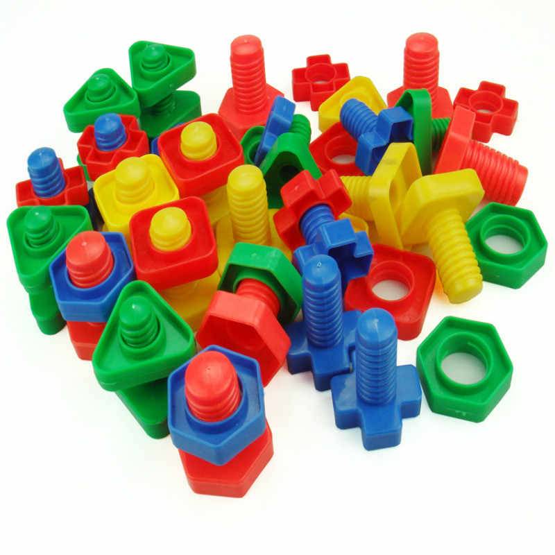 Детский пластмассовый конструктор: пластиковые модели для детей, большие кубики, модели с болтами и гайкам