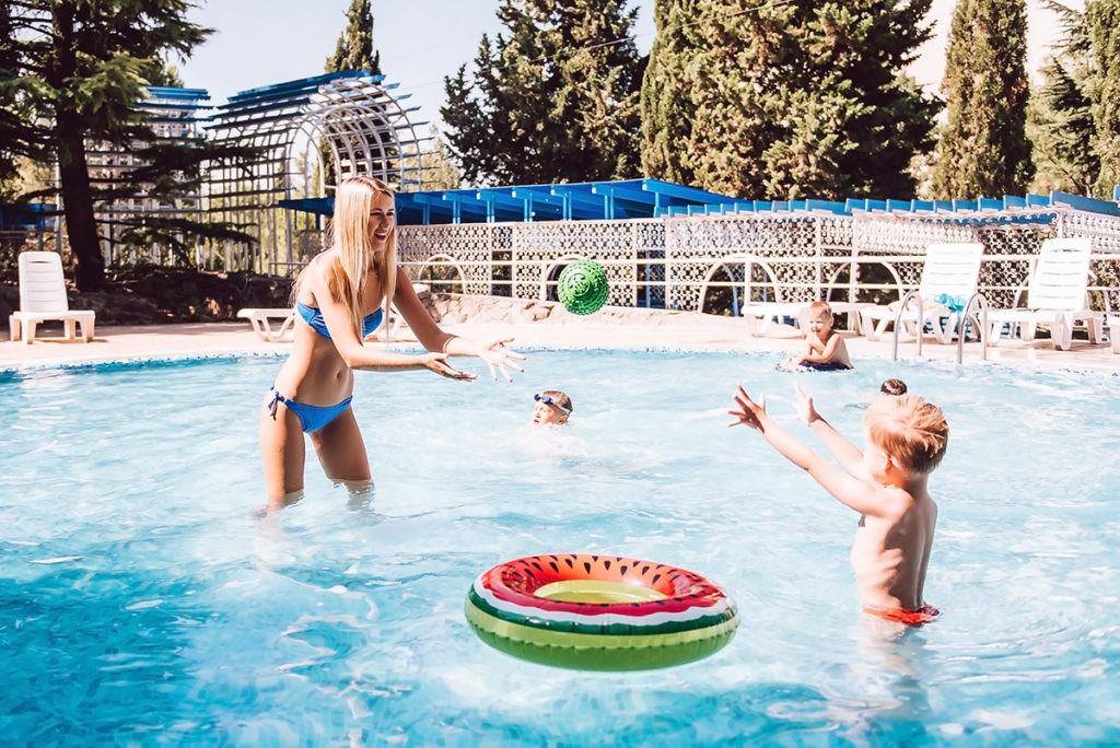 Отдых в Феодосии: где остановиться и что посетить с детьми?