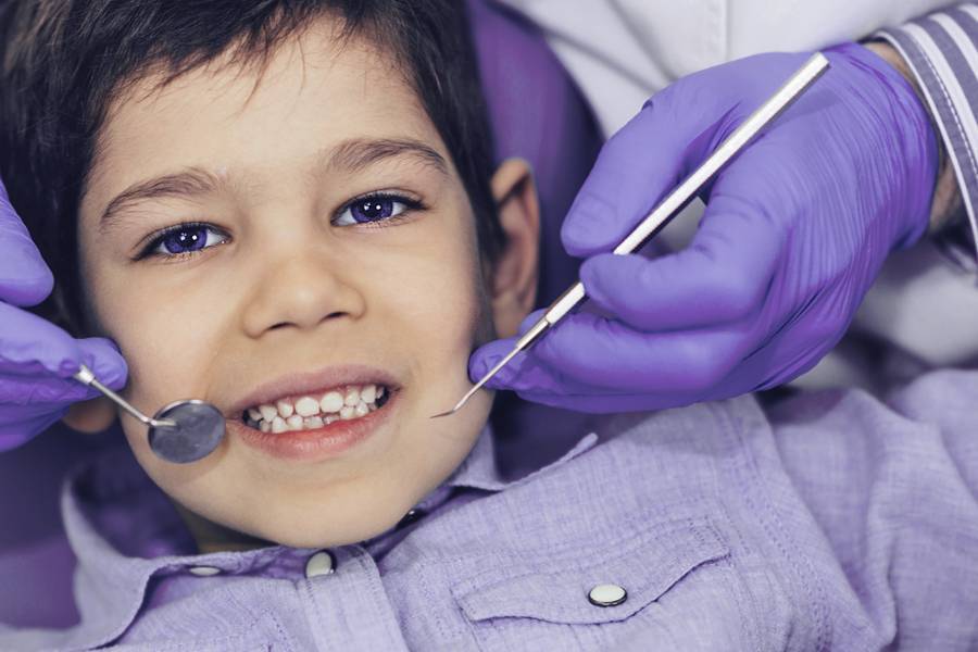 Фторирование зубов у детей и взрослых