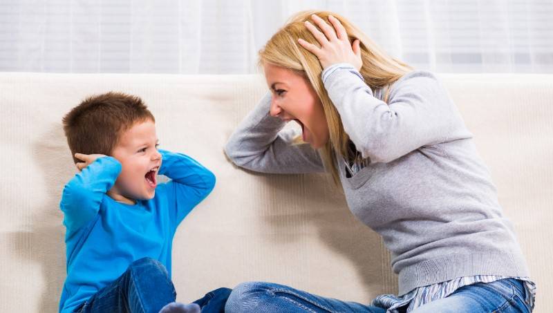 Родительское собрание: почему мы кричим на своих детей?