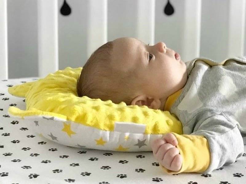 Доктор Комаровский о том, с какого возраста нужна подушка ребенку