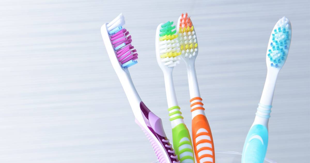 Рейтинг ультразвуковых зубных щеток 2021 года: лучшие производители, выбор, обзор, отзывы стоматологов, сравнение