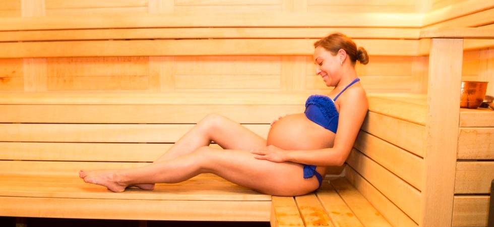 Можно ли беременным в баню? опасно или полезно ходить в баню при беременности?