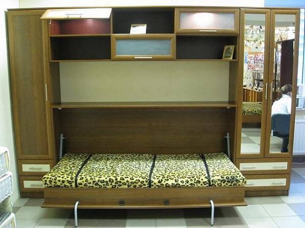 Детские стенки с кроватью (27 фото): спальный гарнитур со шкафом модульный и шведский, механизм опускания передней стенки