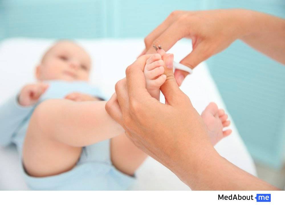 Как правильно стричь ногти ребенку на руках и ногах?