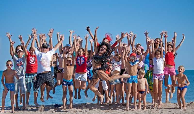 Детские лагеря на азовском море  2021 - купить путевку, бронирование бесплатно