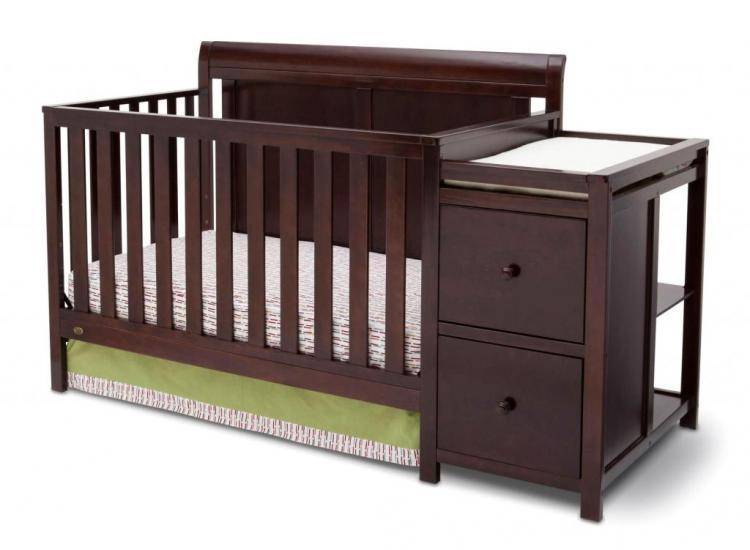 Кровати-трансформеры с пеленальным столиком для новорожденных — обзор моделей