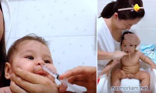 Промыть нос ребенку физраствором — важные моменты процедуры
