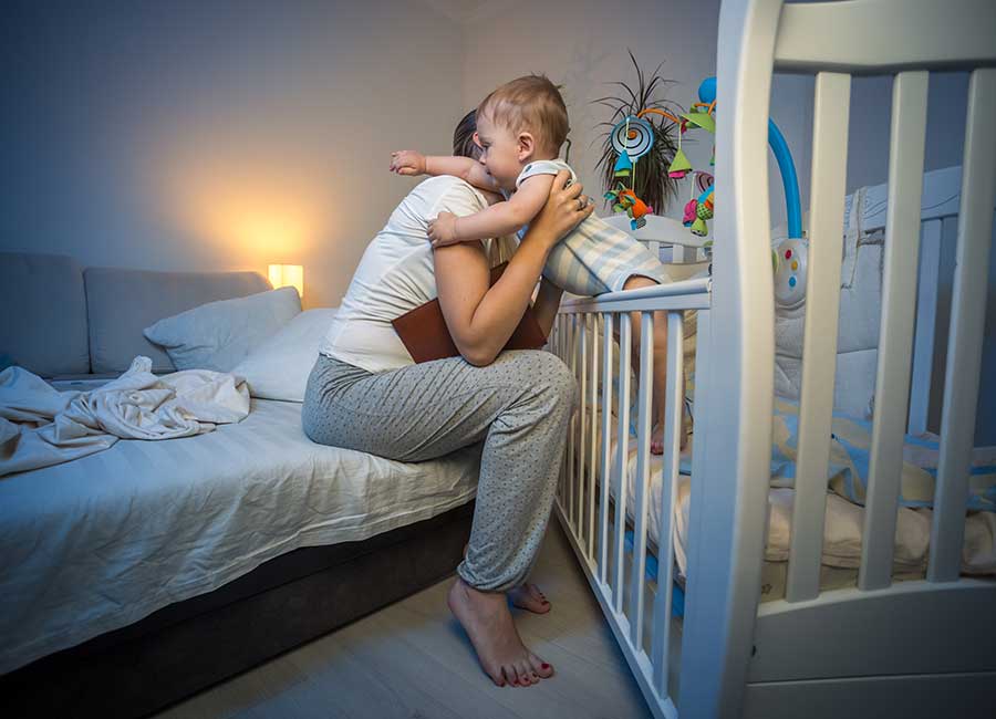 Ребенок беспокойно спит ночью: причины, если ребенок много ворочается, комаровский, почему бывает беспокойный сон