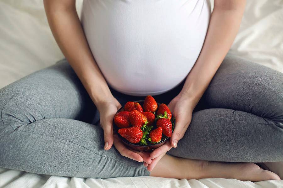 Можно ли беременным клубнику: полезно или вредно? - интернет журнал для девушек womanvote | не бойся быть красивой