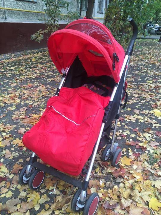 Модельный ряд прогулочных колясок фирмы babyton