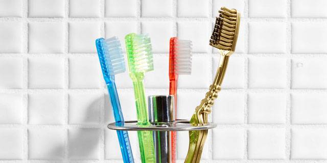 Зубные щетки для детей – правильный выбор и полезные советы