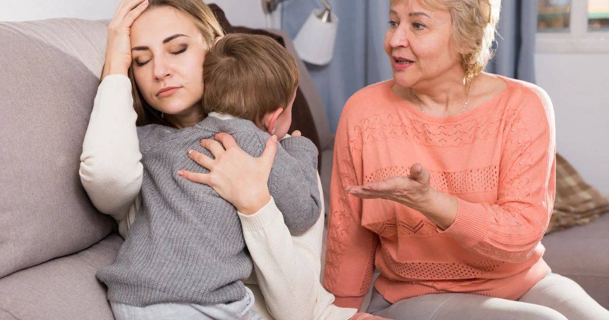 Родители состарились: должны ли дети приносить им в жертву свою личную жизнь