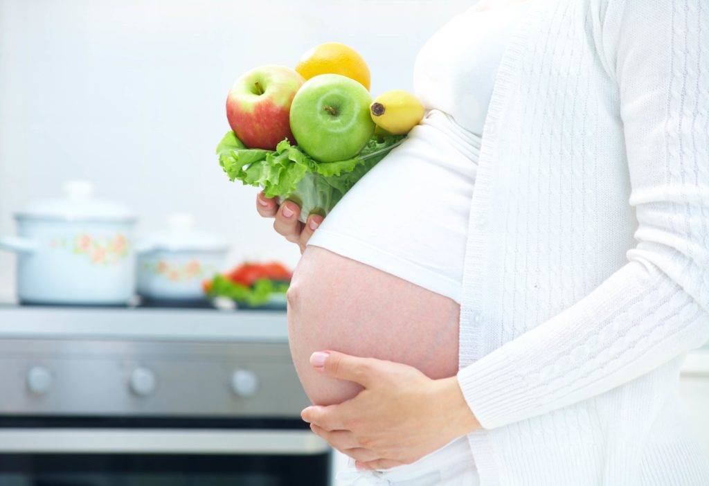 Как и когда начинает питаться ребенок (эмбрион) до рождения в утробе матери? | nail-trade.ru