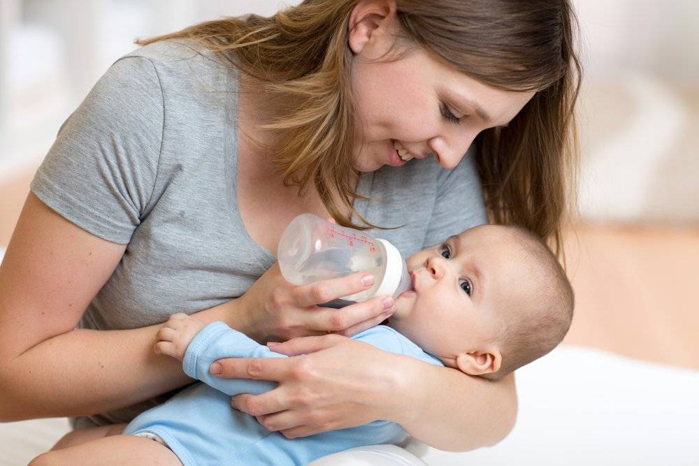 Как понять, что ребенок не наедается грудным молоком?
