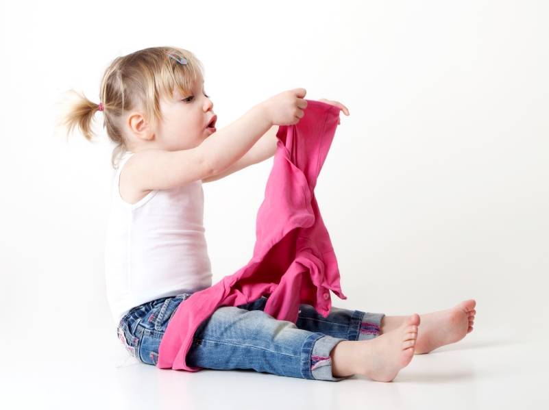 Как же помочь ребенку быстро одеться самостоятельно