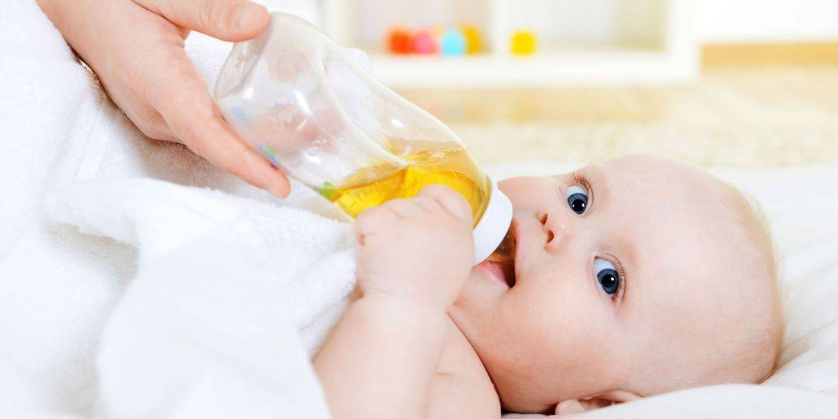 Вода для новорожденных при грудном вскармливании: нужно ли допаивать?