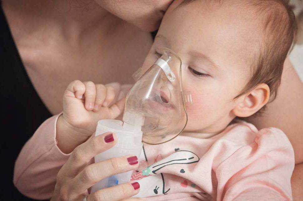 Когда можно дышать ингалятором ребенку сода с водой для отбеливания зубов