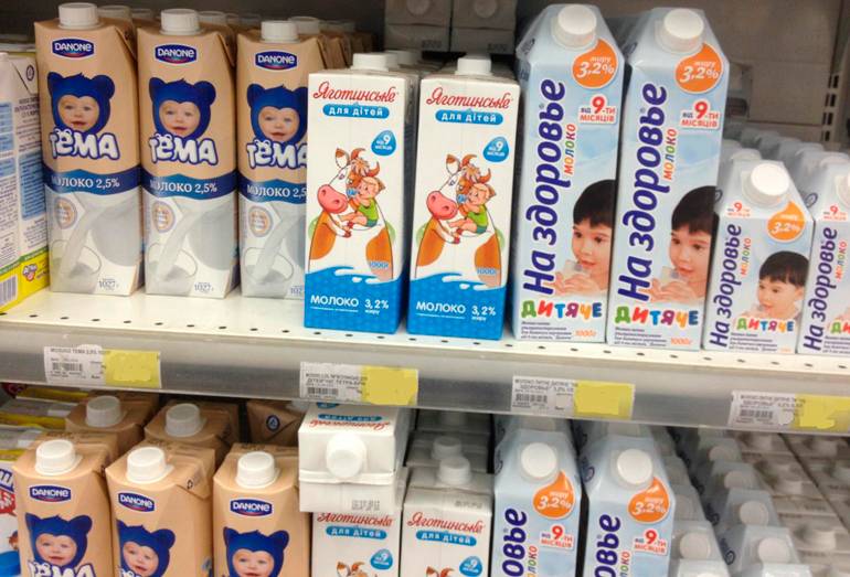 С какого возраста ребенку можно давать магазинное молоко