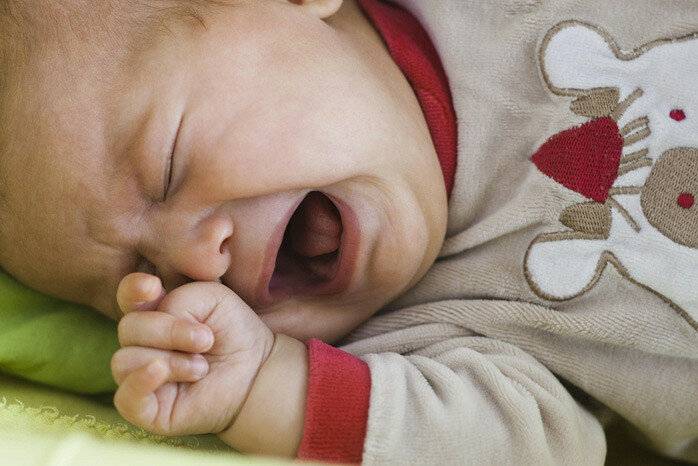 Как успокоить плачущего новорожденного.
 | 7hands
