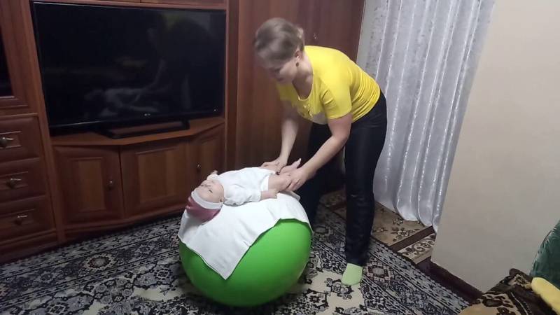 Как правильно делать массаж на мяче ребенку грудного возраста