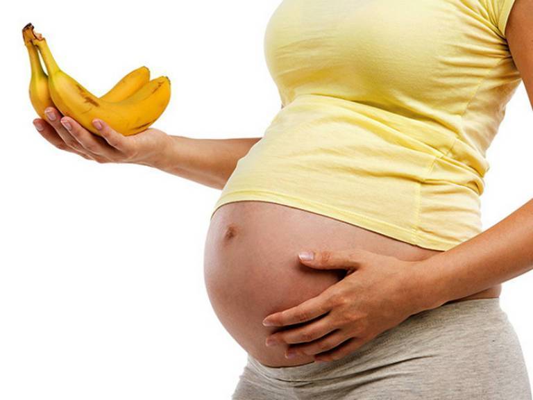 Полезные фрукты для беременных: описание, польза, состав и нормы