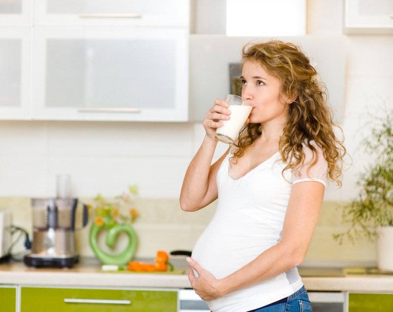 Можно ли беременным чай с мелиссой? | дом и семья | школажизни.ру