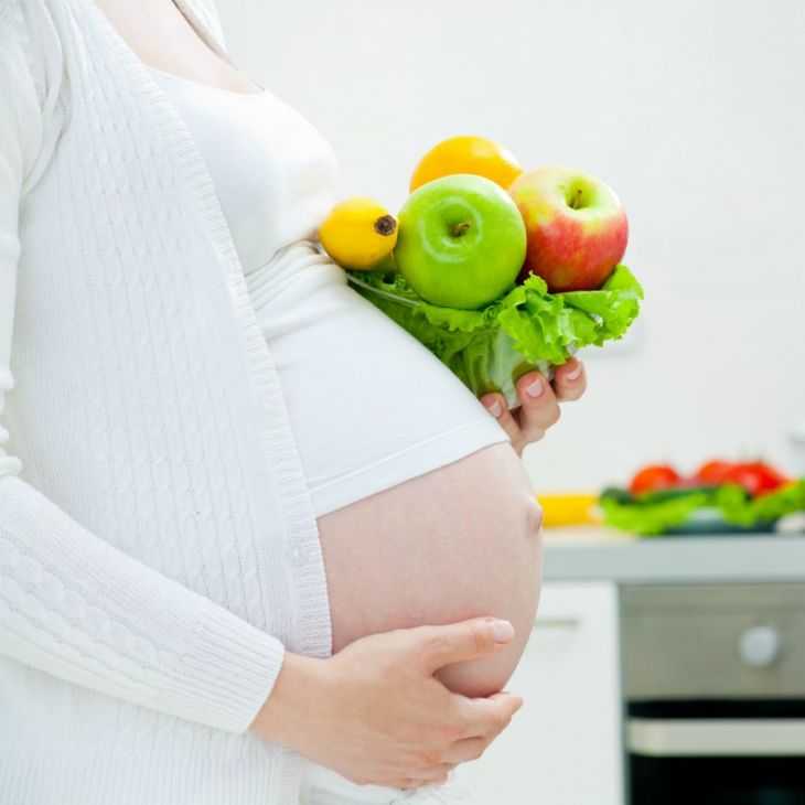 Дыня при беременности: когда можно, когда нельзя, как правильно выбрать?
