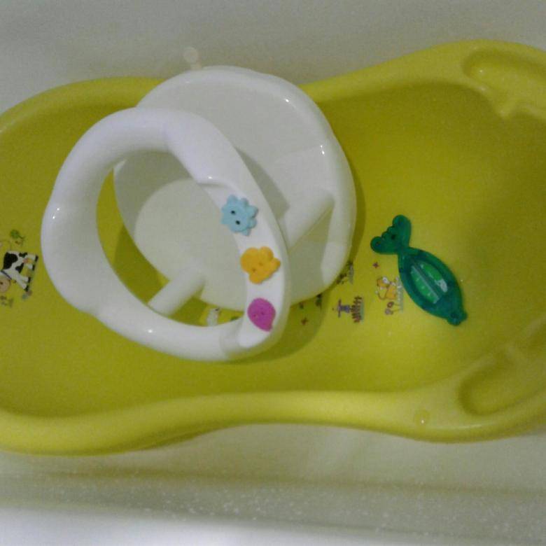 Лучшие стульчики для купания ребенка в ванне на 2021 год
