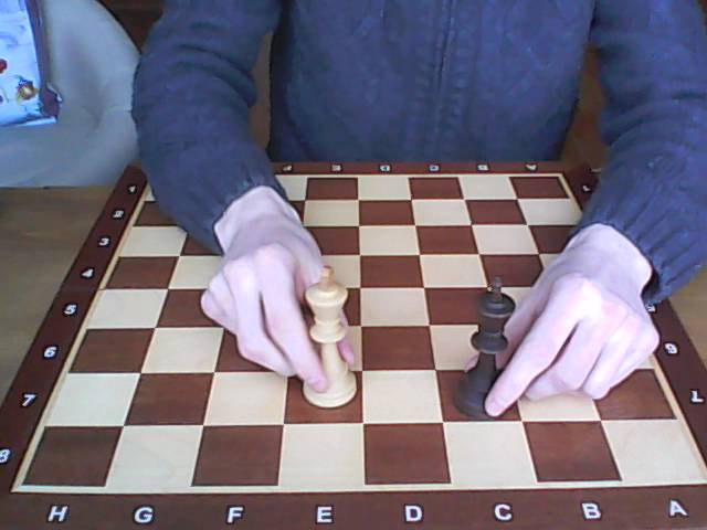 Учим ребенка играть в шахматы по настоящему