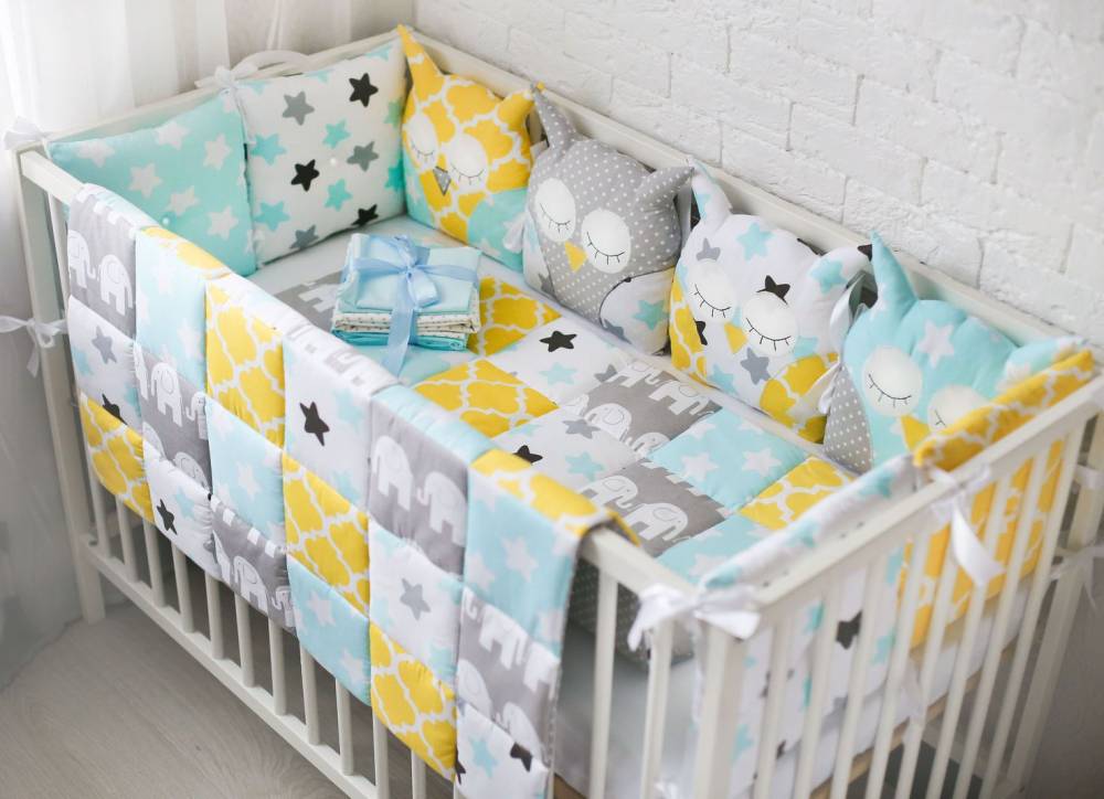 Бортики в кроватку для новорожденных (91 фото): нужны ли они, как выбрать в круглую кровать, какие есть размеры бортов