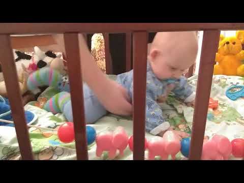 Когда начинать чистить зубы ребенку
