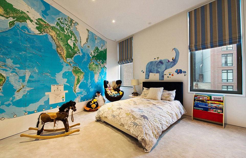 Фотообои "карта мира" для детей на стену