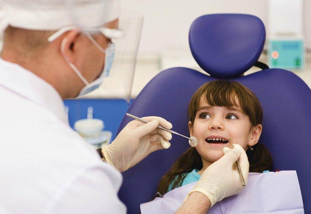 Как уговорить ребенка лечить зубы: поход к стоматологу может стать праздником