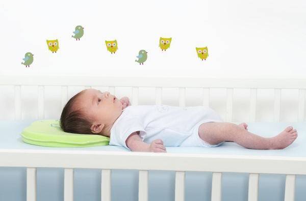 Доктор комаровский о том, с какого возраста нужна подушка ребенку