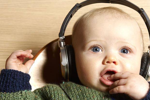 Успокаивающая музыка для новорожденных для сна: колыбельные, классические произведения
