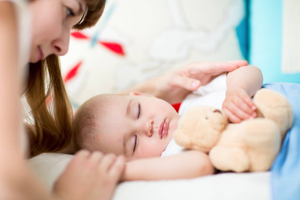 Доктор комаровский о том, как уложить ребенка спать