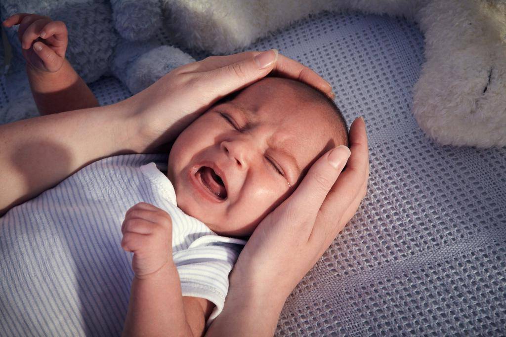 Ребенок плохо спит после массажа: разбираемся в причинах и устраняем их