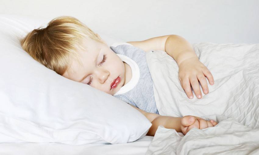 Пять распространенных ошибок родителей, которые мешают ребенку спать